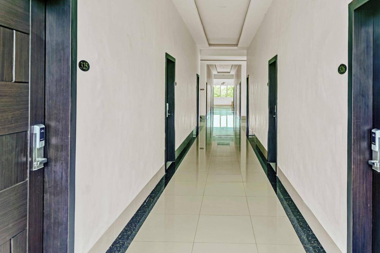 Kirei Hotel Bantaeng Exterior foto